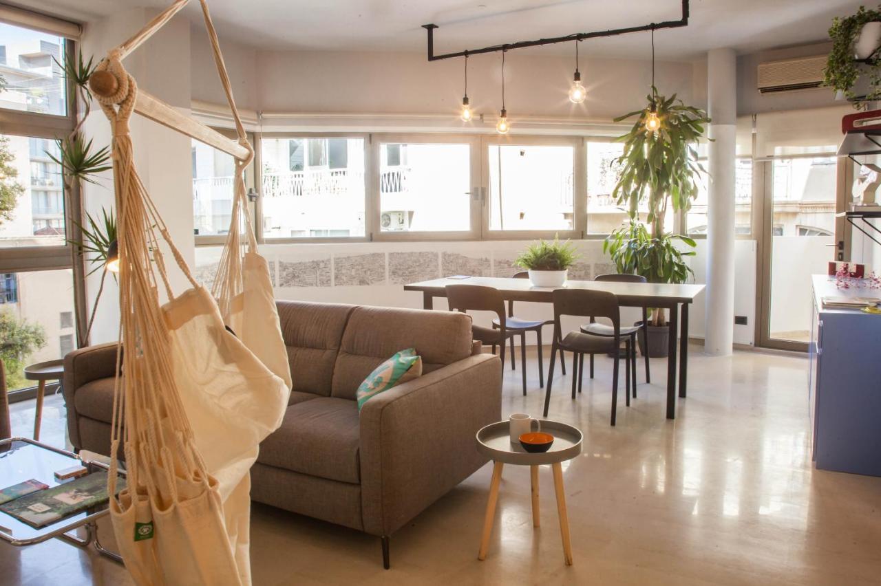 Gemmayze 1bd Apartment *